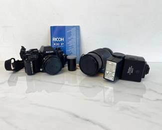 Lot 7166 Vintage Ricoh MultiProgram XRP Film Camera Lens Flash