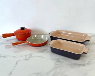 Lot 7258 Vintage Le Creuset Cast Iron Saucepan Skillet Ceramic Baking Dishes