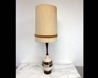 Lot 7521 Vintage MCM Table Lamp