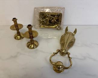 Lot 7383 Virginia Metalcrafters Brass Horse Door Knocker Dog Dish Candle Sticks