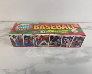 Lot 7517 1990 Fleer Baseball Cards Complete Set Unopened