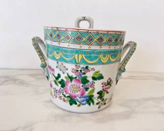 Lot 7426 Vintage Asian Fruit Cooler Famille Rose Butterfly Canister