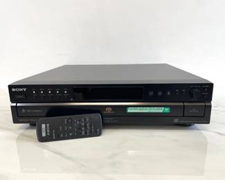 Lot 7045 Sony Super Audio 5 CD Changer w Remote