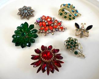 Lot 7247 Vintage Rhinestone Pins Brooches Costume Jewelry