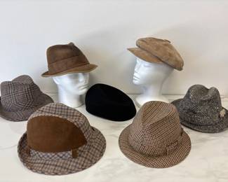 Lot 7138 Vintage Mens Hats Caps Pendleton Mallory David Hanna Donnegal Tweed Huckel others