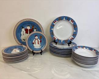 Lot 7387 Debbie Mumm Sakura Snowman Earthenware Dinnerware