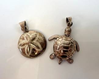 Lot 7411 Vintage Sterling Silver Turtle Sand Dollar Pendants