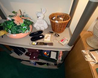 Items Located In The 1st Bedroom (MASTER)