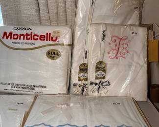 Items Located In The 2nd Floor 1st Bedroom