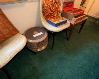 Items Located In The Dining Room