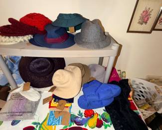 Items Located In The 2nd Floor 2nd Bedroom
