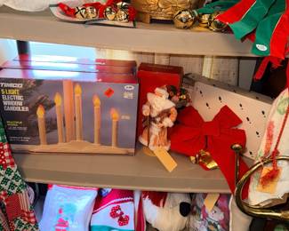 Items Located In The 2nd Bedroom (Vintage Toys & Games ~ Sewing)