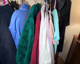 Items Located In The 2nd Floor 2nd Bedroom