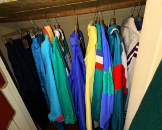 Items Located In The 1st Bedroom (MASTER)