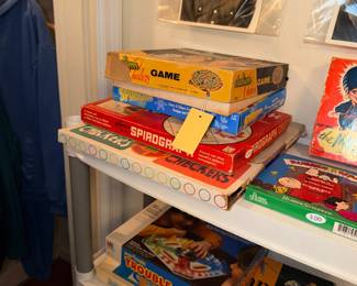 Items Located In The 2nd Bedroom (Vintage Toys & Games ~ Sewing)
