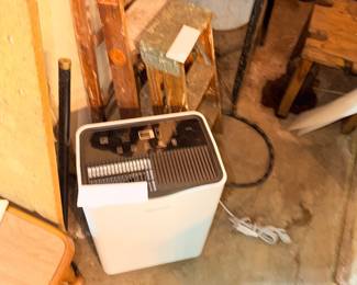 Items Located In The Lower Un-Finished Tool Room