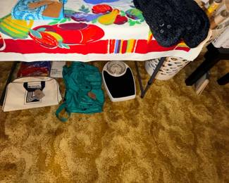 Items Located In The 2nd Floor 2nd Bedroom