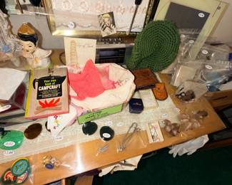 Items Located In The 1st Bedroom (MASTER)