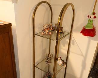 Items Located In The 2nd Floor 2nd Bedroom