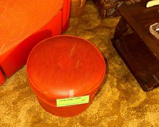 Items Located In The 2nd Floor 2nd Bedroom
