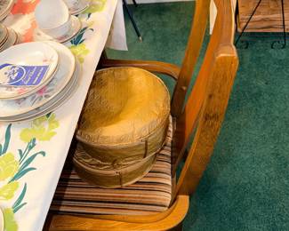 Items Located In The Dining Room