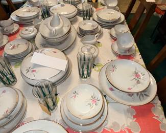 Items Located In The Dining Room