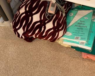 Items Located In The 2nd Floor 1st Bedroom