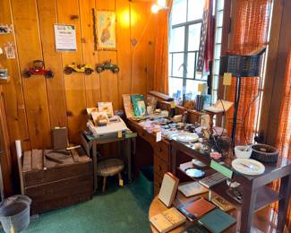 Items Located In The Family Room
