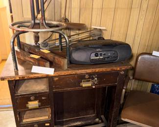 Items Located In The Lower Un-Finished Tool Room