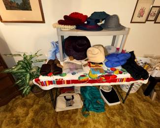 Items Located In The 2nd Floor 2nd Bedroom