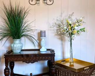 Vintage French Style Coffee Table With Removable Glass Top Tray, Lightweight Wicker Basket, More