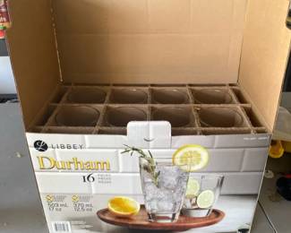 16 Piece Glass Cup Set