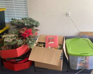 Mystery Wreaths