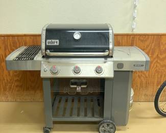 Weber grill in very good condition!