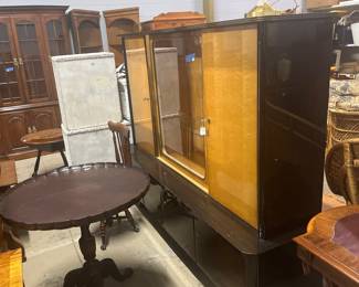 German Shrunk Cabinet