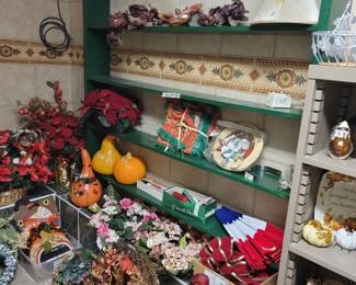 Green Storage Shelf, Holiday Decor