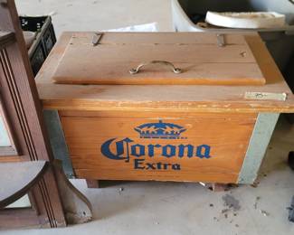 Corona Ice Box