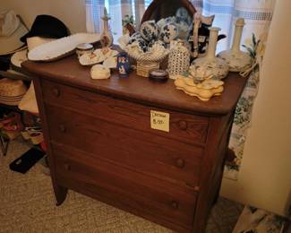Vintage Dresser w/Mirror (not attached)