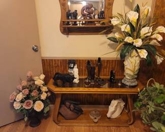 Vintage Sofa Table, Morano, Austin Reproduction Horse Sculpture, Austin Sclupture Indians 