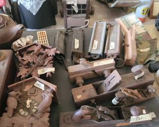 Vintage Planes, Vintage Hanging Spring Scales