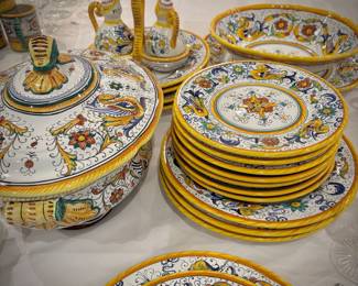 Deruta “Raffaellesco” - 20+ pieces