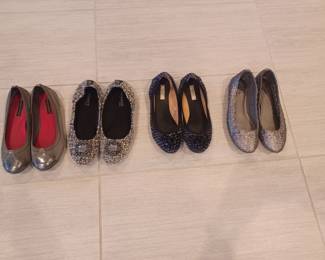 Flats size 8 to 8.5.
