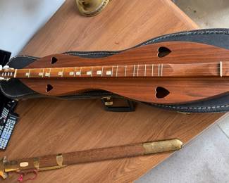 Appalachian  Dulcimer 