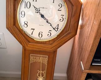Regulator Clock