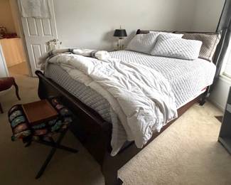 Sleigh Bed