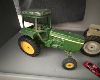 Metal John Deere Toy Tractor