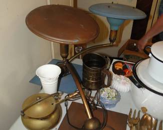 MCM M G Wheeler Sight or Saucer Lights