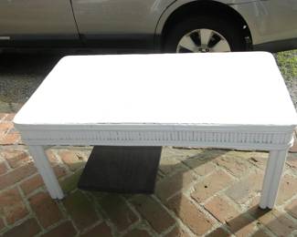 White Outdoor Coffee Table