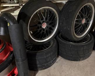 Four Victor Equipment Lemans Wheels for Porsche