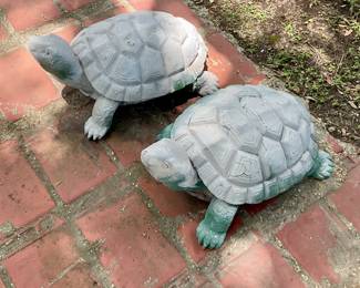 Yard turtles